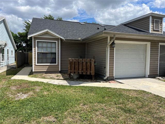 2451 E ILLIANA STREET, Orlando, FL 32806