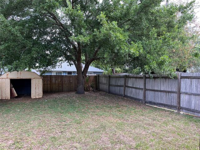 2451 E ILLIANA STREET, Orlando, FL 32806