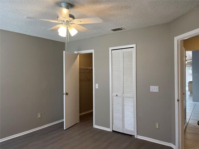 2451 E ILLIANA STREET, Orlando, FL 32806