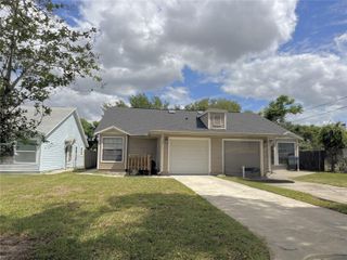 2451 E ILLIANA STREET, Orlando, FL 32806