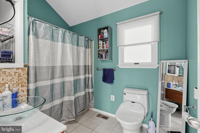 336 10TH AVE, Lindenwold, NJ 08021