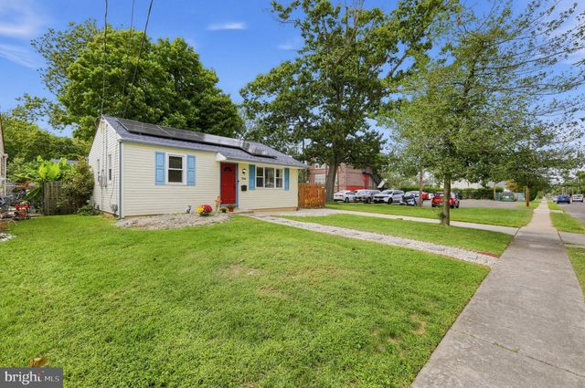 336 10TH AVE, Lindenwold, NJ 08021