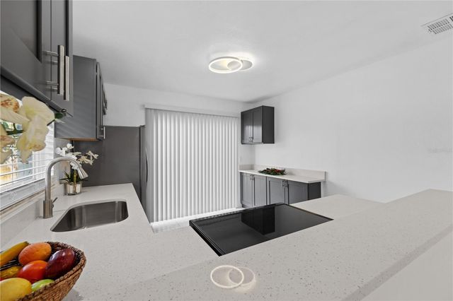 2224 GREENVIEW CIRCLE, Orlando, FL 32808