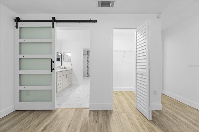 2224 GREENVIEW CIRCLE, Orlando, FL 32808