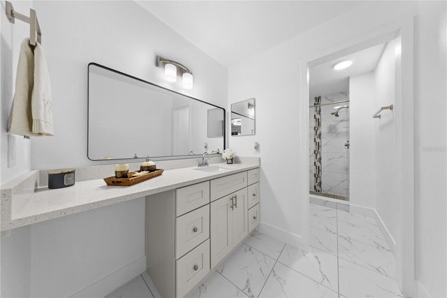 2224 GREENVIEW CIRCLE, Orlando, FL 32808