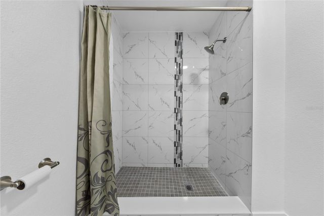 2224 GREENVIEW CIRCLE, Orlando, FL 32808