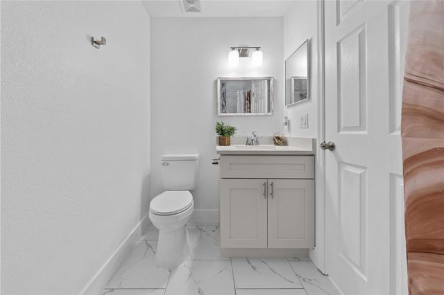 2224 GREENVIEW CIRCLE, Orlando, FL 32808