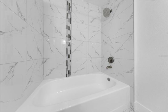 2224 GREENVIEW CIRCLE, Orlando, FL 32808