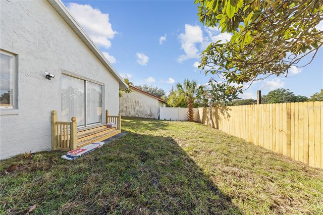 2224 GREENVIEW CIRCLE, Orlando, FL 32808