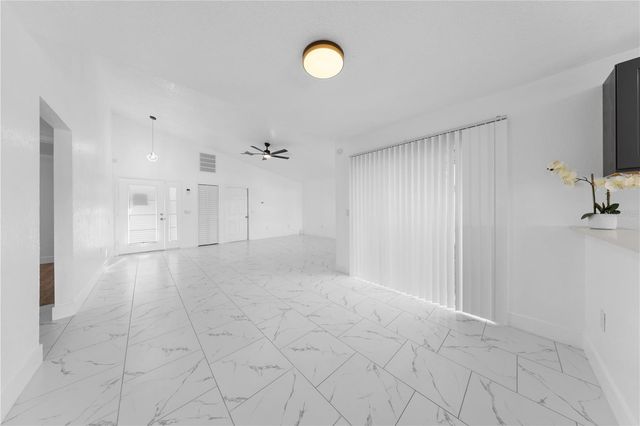 2224 GREENVIEW CIRCLE, Orlando, FL 32808