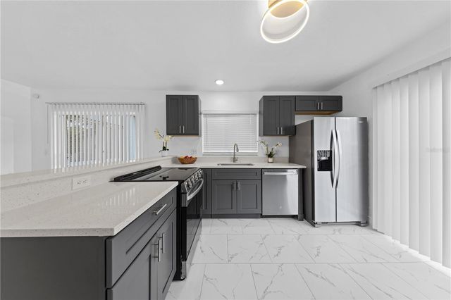 2224 GREENVIEW CIRCLE, Orlando, FL 32808