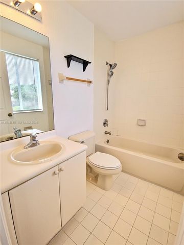 2818 SE 16th Avenue 118, Homestead, FL 33035