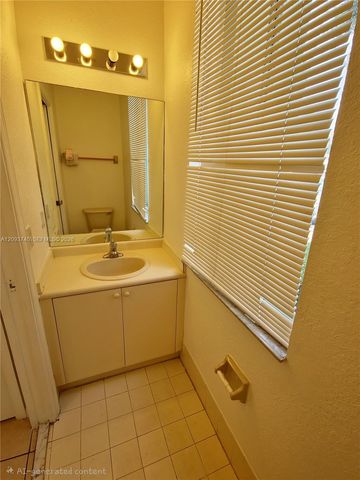 2818 SE 16th Avenue 118, Homestead, FL 33035