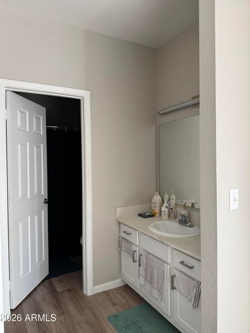 5010 E CHEYENNE Drive OFC, Phoenix, AZ 85044