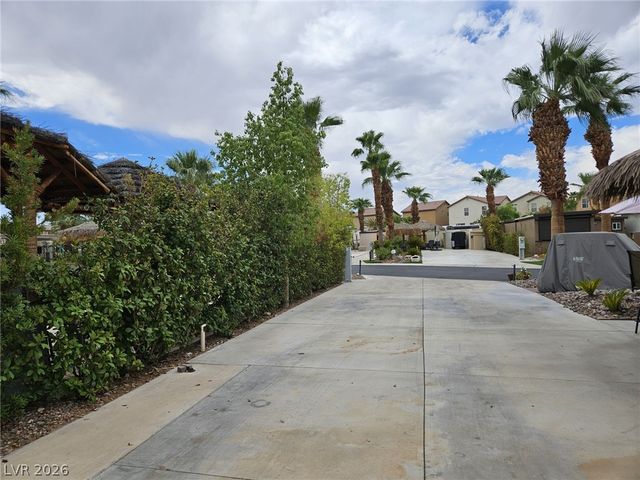 8175 Arville Street 406, Las Vegas, NV 89139