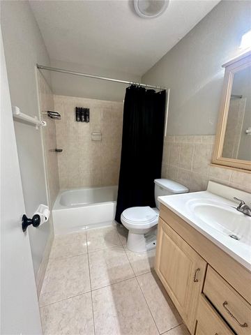 7512 BOLANOS COURT 7512, Tampa, FL 33615