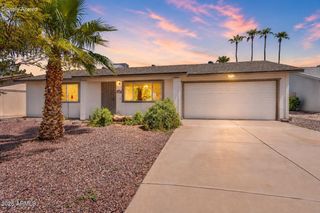 5709 S ROBERTS Road, Tempe, AZ 85283