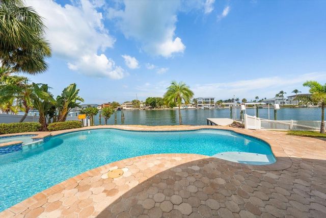 2218 DONATO DRIVE, Belleair Beach, FL 33786