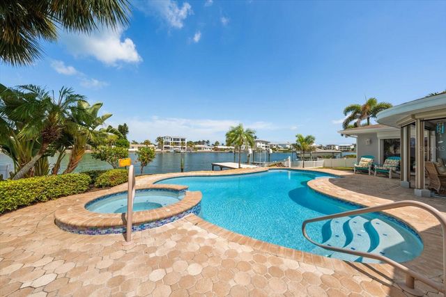 2218 DONATO DRIVE, Belleair Beach, FL 33786