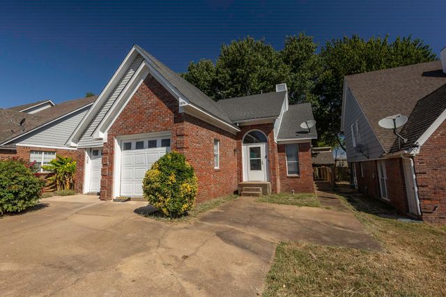 1554 JOY BLVD, Horn Lake, MS 38637