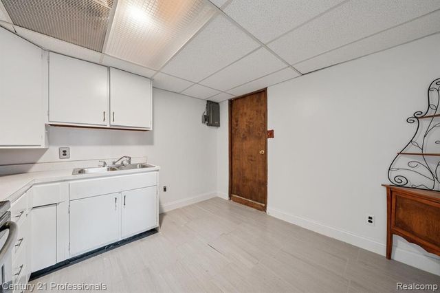 1268 Amarillo Street, Wolverine Lake, MI 48390