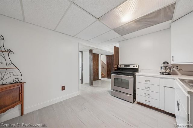 1268 Amarillo Street, Wolverine Lake, MI 48390