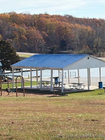 1711 Bristol Court, North Vernon, IN 47265