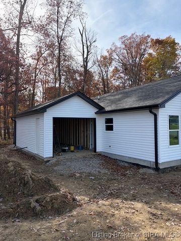 1711 Bristol Court, North Vernon, IN 47265