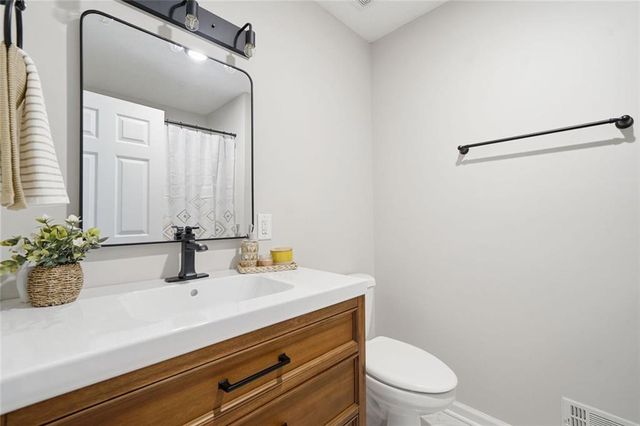 115 Dixie Lane, Ball Ground, GA 30107