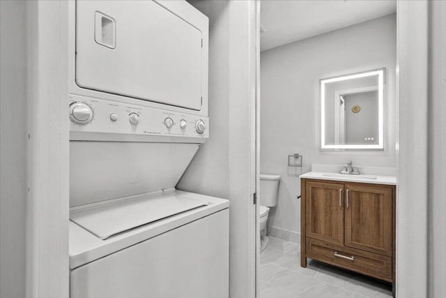 593 Banks Road 593, Margate, FL 33063