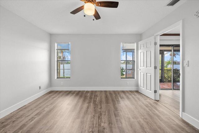 593 Banks Road 593, Margate, FL 33063