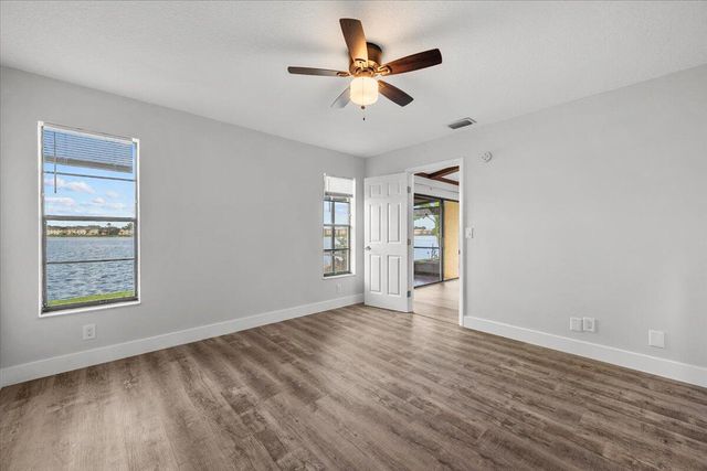 593 Banks Road 593, Margate, FL 33063