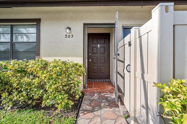 593 Banks Road 593, Margate, FL 33063