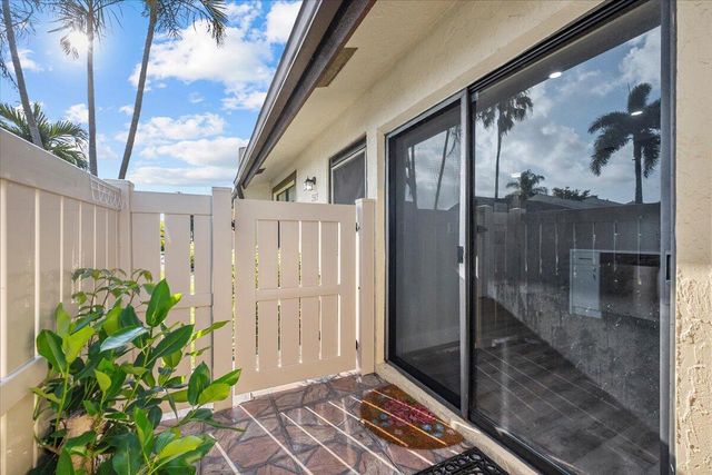 593 Banks Road 593, Margate, FL 33063