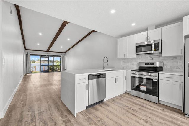 593 Banks Road 593, Margate, FL 33063