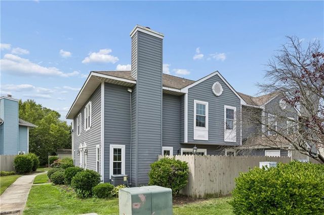 139 Seaside LN, Virginia Beach, VA 23462