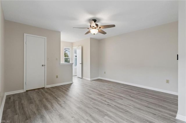 139 Seaside LN, Virginia Beach, VA 23462