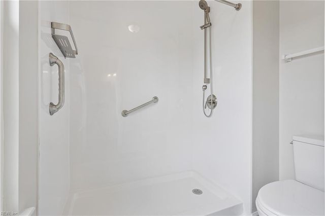 139 Seaside LN, Virginia Beach, VA 23462