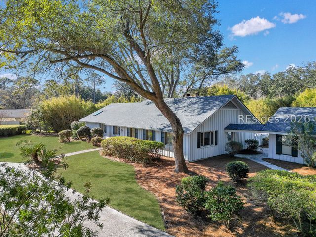 35 Scarborough Head Rd, Hilton Head Island, SC 29928