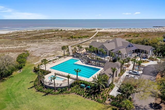 35 Scarborough Head Rd, Hilton Head Island, SC 29928