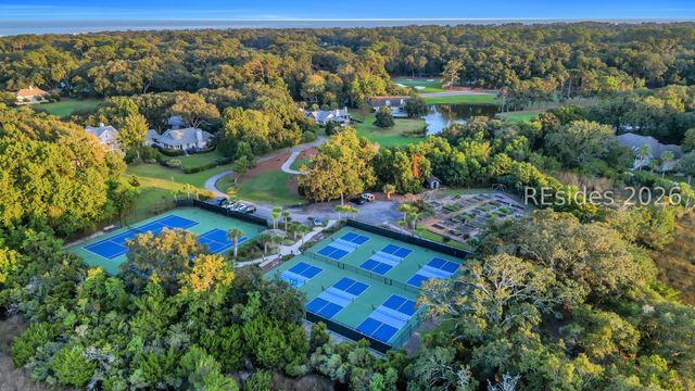 35 Scarborough Head Rd, Hilton Head Island, SC 29928