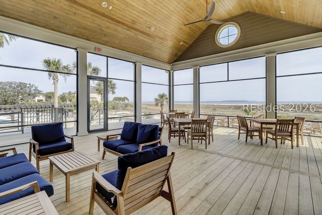 35 Scarborough Head Rd, Hilton Head Island, SC 29928