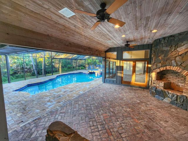 3522 SHORELINE CIRCLE, Palm Harbor, FL 34684