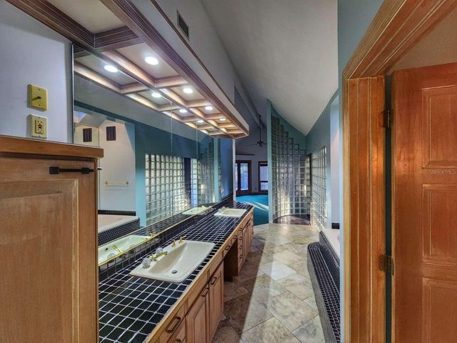 3522 SHORELINE CIRCLE, Palm Harbor, FL 34684