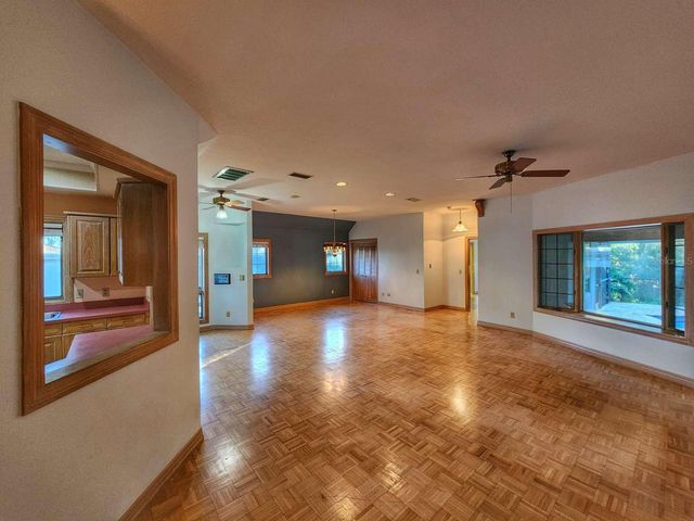 3522 SHORELINE CIRCLE, Palm Harbor, FL 34684