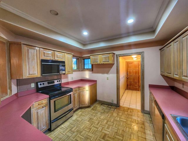 3522 SHORELINE CIRCLE, Palm Harbor, FL 34684