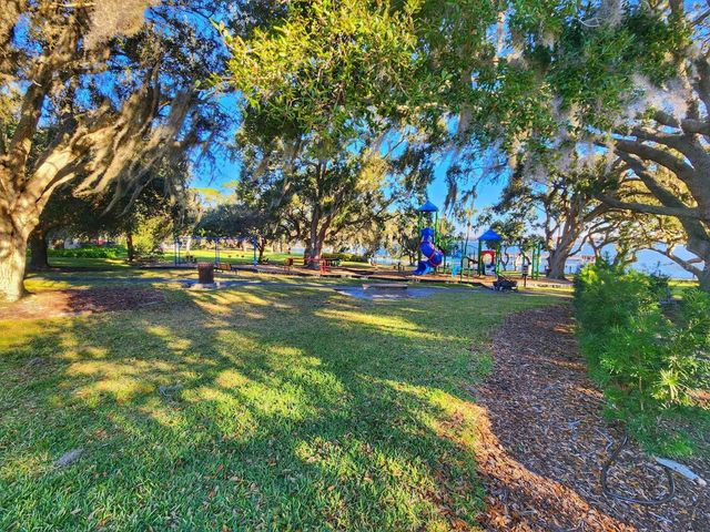 3522 SHORELINE CIRCLE, Palm Harbor, FL 34684