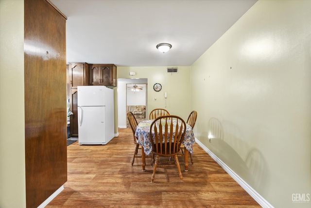 2313 Akers Road, Bakersfield, CA 93309