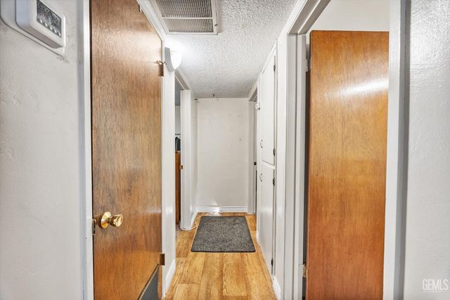 2313 Akers Road, Bakersfield, CA 93309