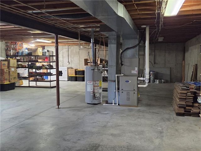 100 Meadows Lane, Pattonsburg, MO 64670